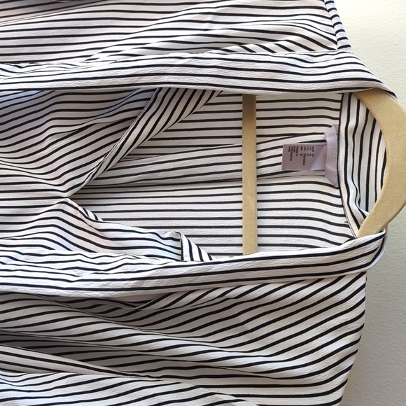 Dressy Black/White Stripped H&M Dress shirt - Picture 3 of 6